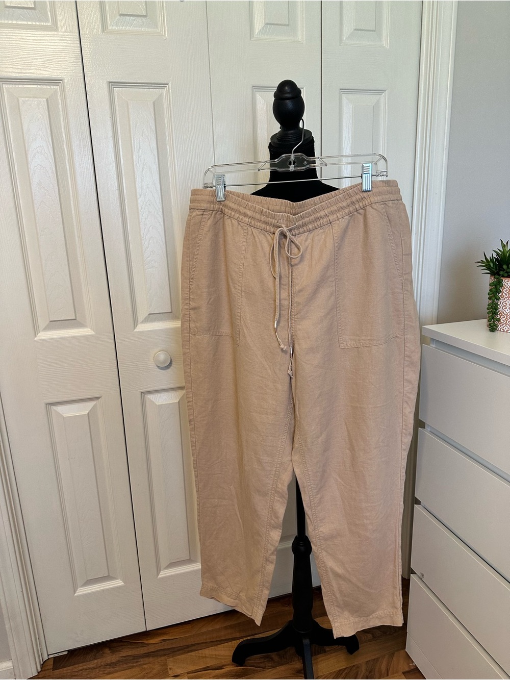 J.Crew Tan Linen Blend Pants Drawstring Elastic Waist Cropped Women’s Size XL - Picture 2 of 11